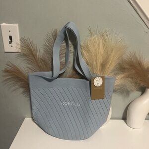 Light Blue Women's Tote Bag